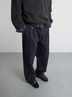 Everyday Pin-tuck Chino Pants (Navy)