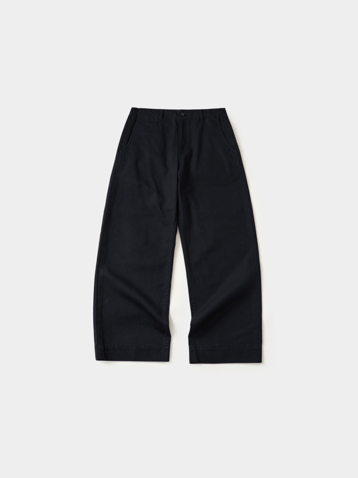 Essential Classic Chino Pants (Black)