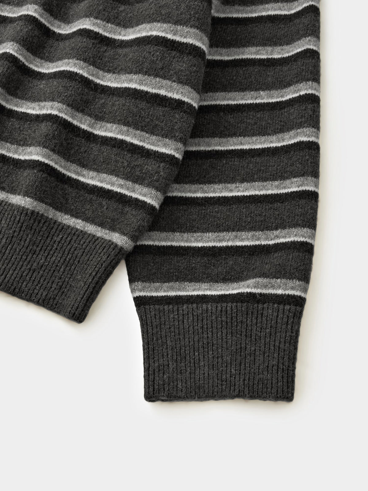 Classic Stripe Collar Knit (Stripe Gray)