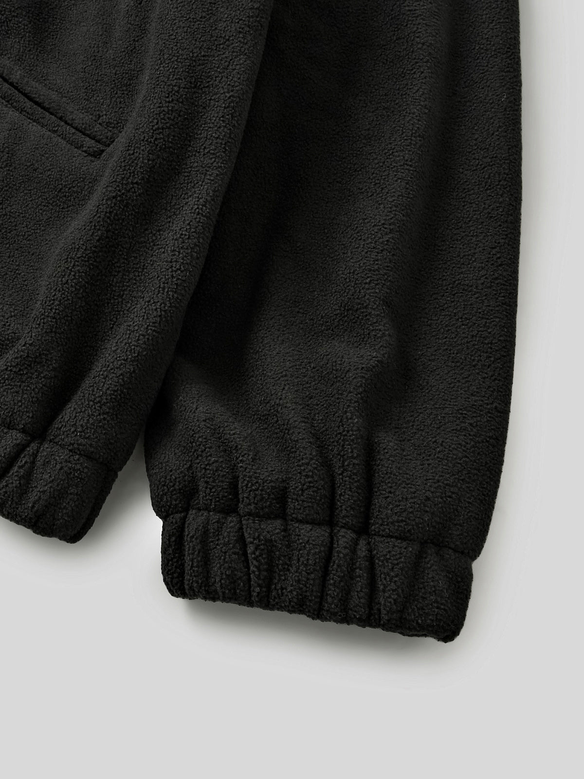 Two-tone Strap Fleece Jacket (Black)