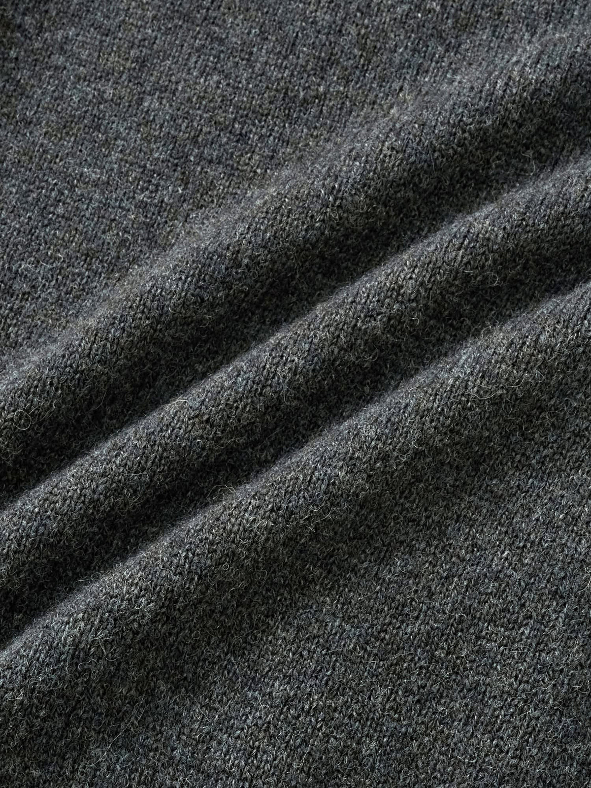 Shaggy Dog Collar Knit (Charcoal)