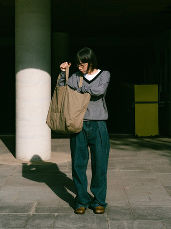 (W)Pin-Stripe V-neck Knit - Olive | W0 (S)