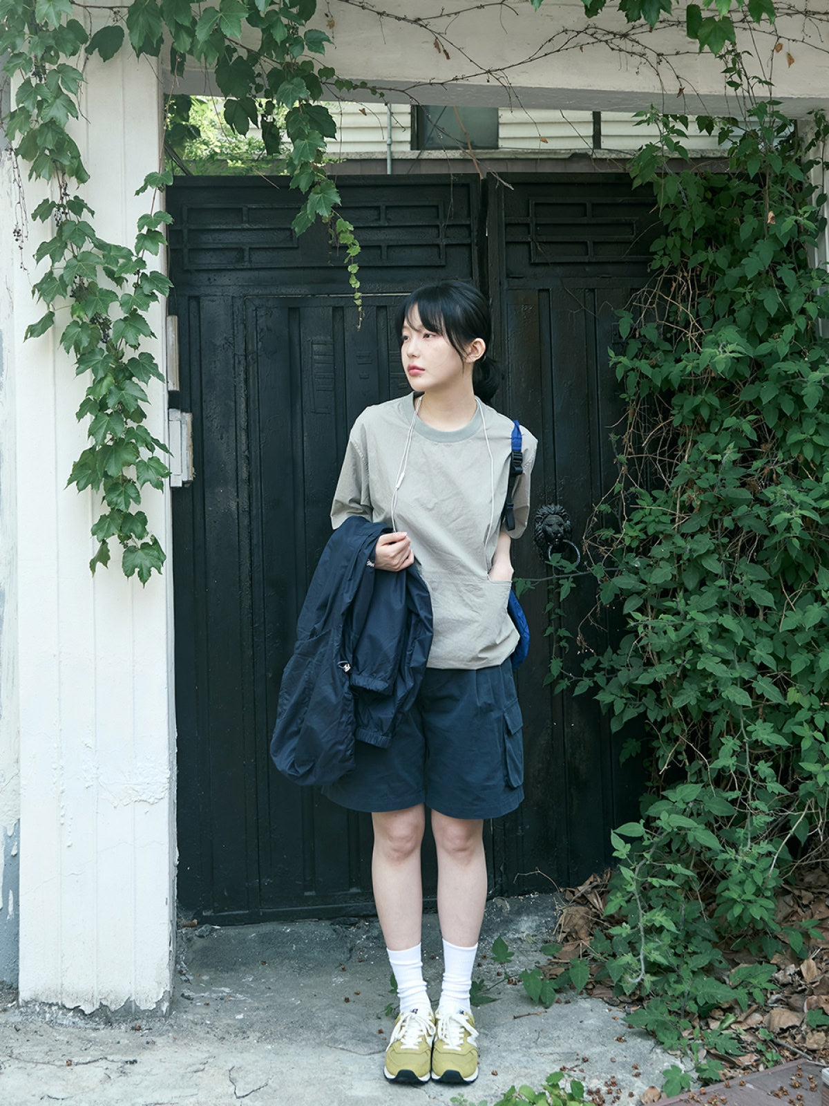 Utility Pin-tuck Cargo Shorts (Navy)