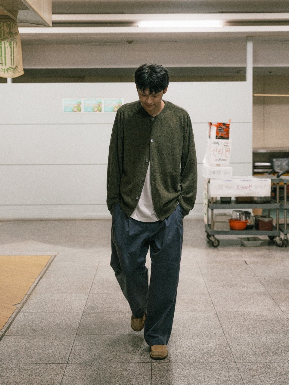 Light Wholegarments Cardigan (Brown)