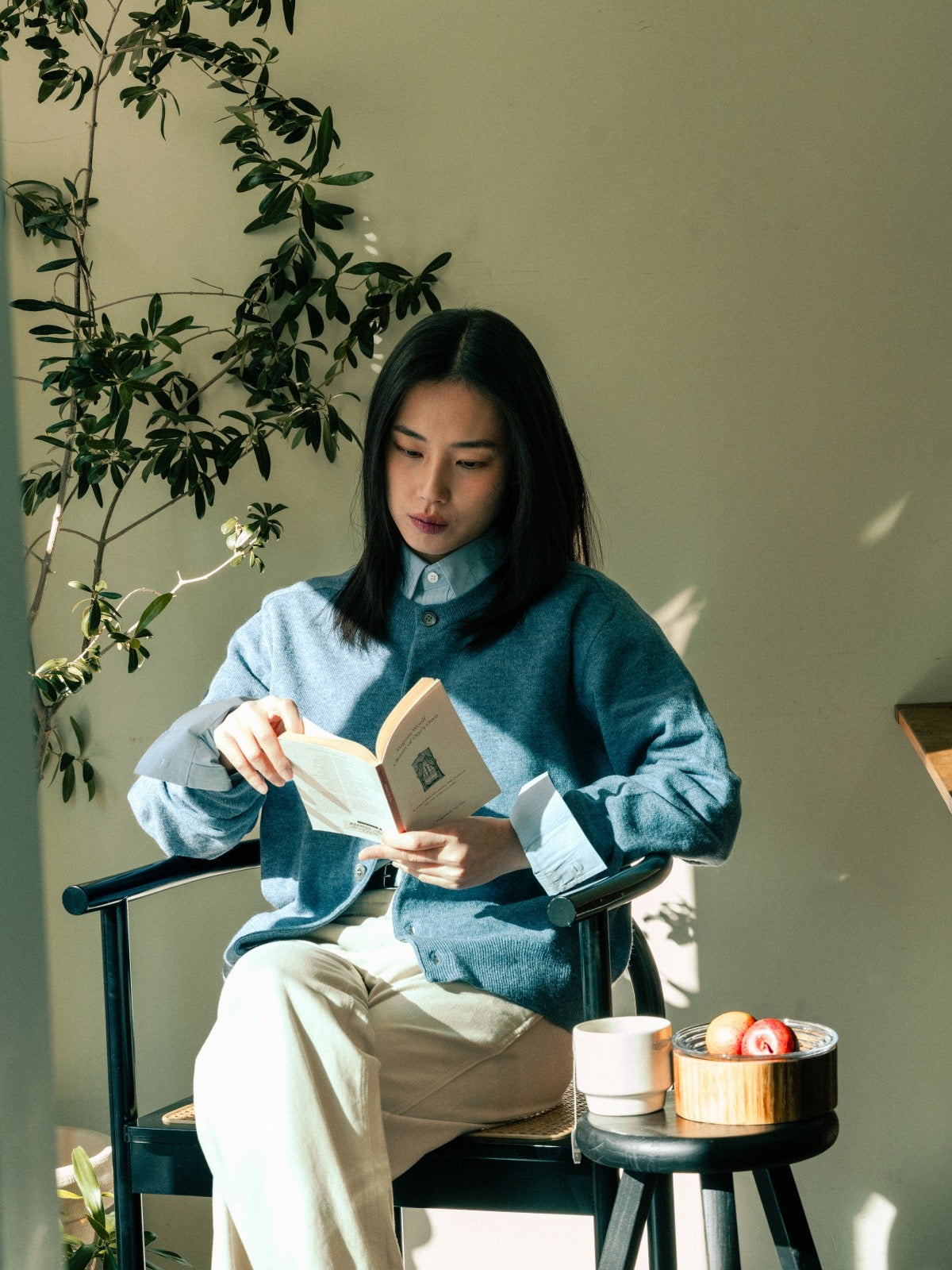 Light Wholegarments Cardigan (Navy)