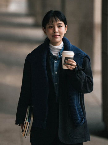 City Wool Pin-tuck Trouser (Charcoal)