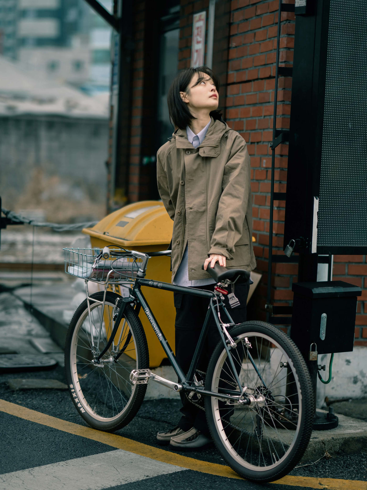 City Commuter Wind Jacket (Brown)