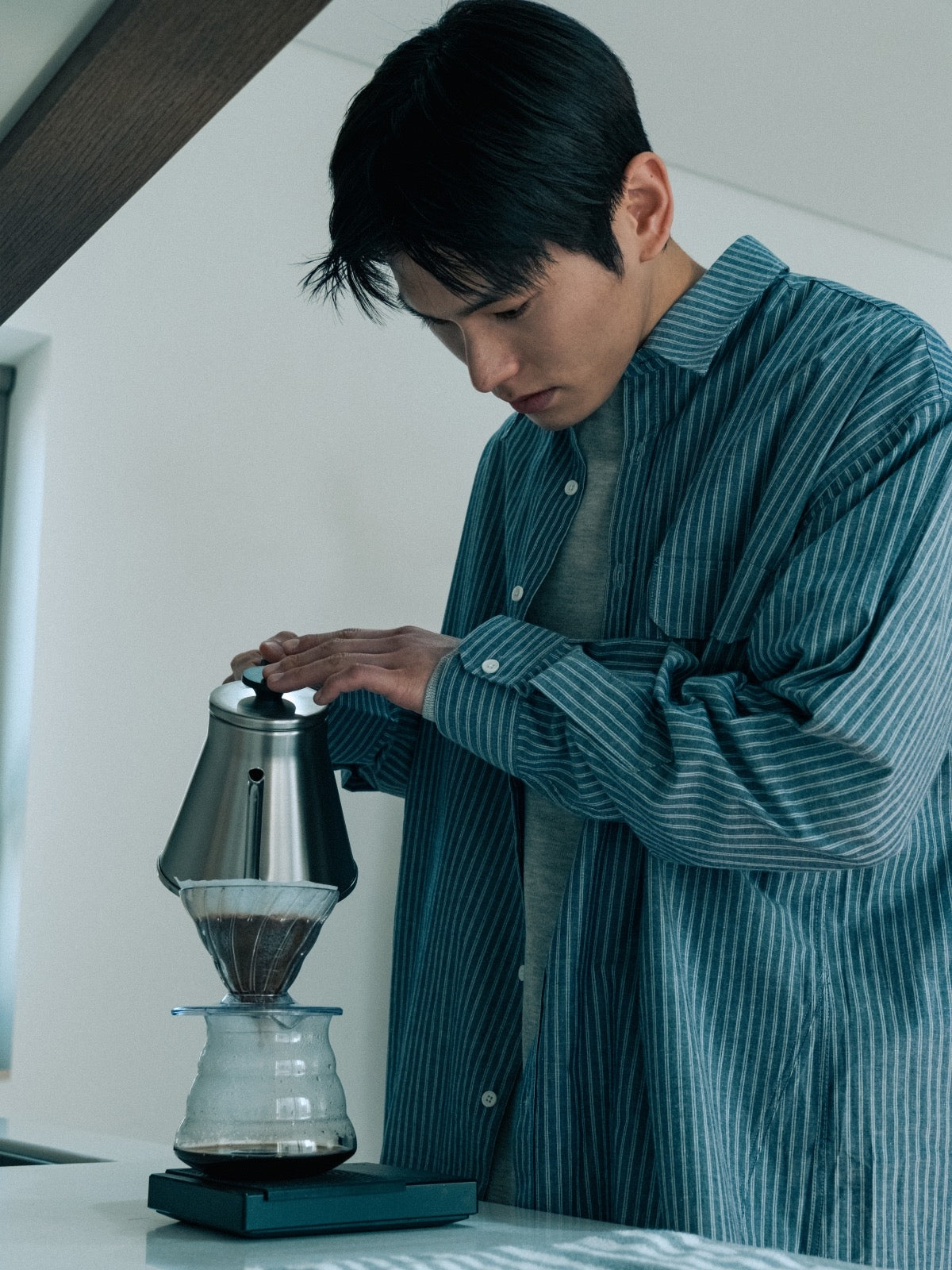 Everyday Pocket Stripe Shirts (White)
