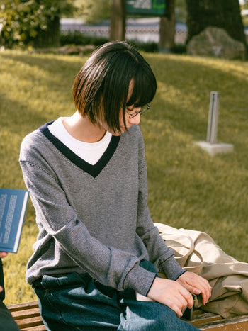 (W)Pin-Stripe V-neck Knit - Olive | W0 (S)