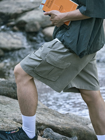 Utility Pin-tuck Cargo Shorts (Ecru)